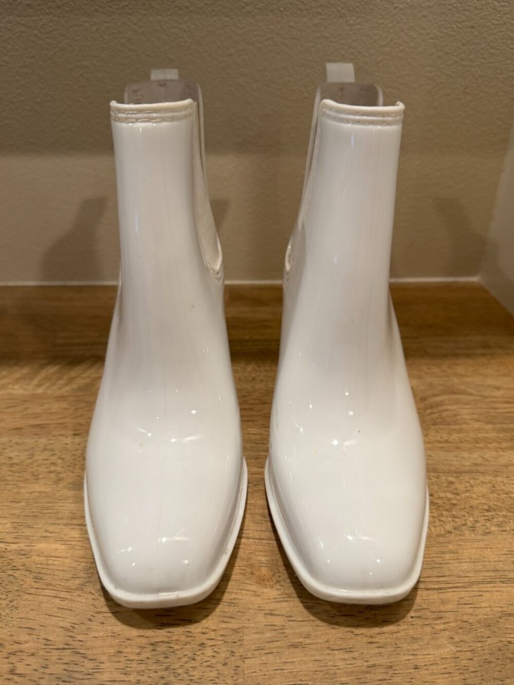Jeffrey Campbell White Rain Boot Chunky Block Heel Chelsea Rainboots Size 7 - Picture 6 of 7